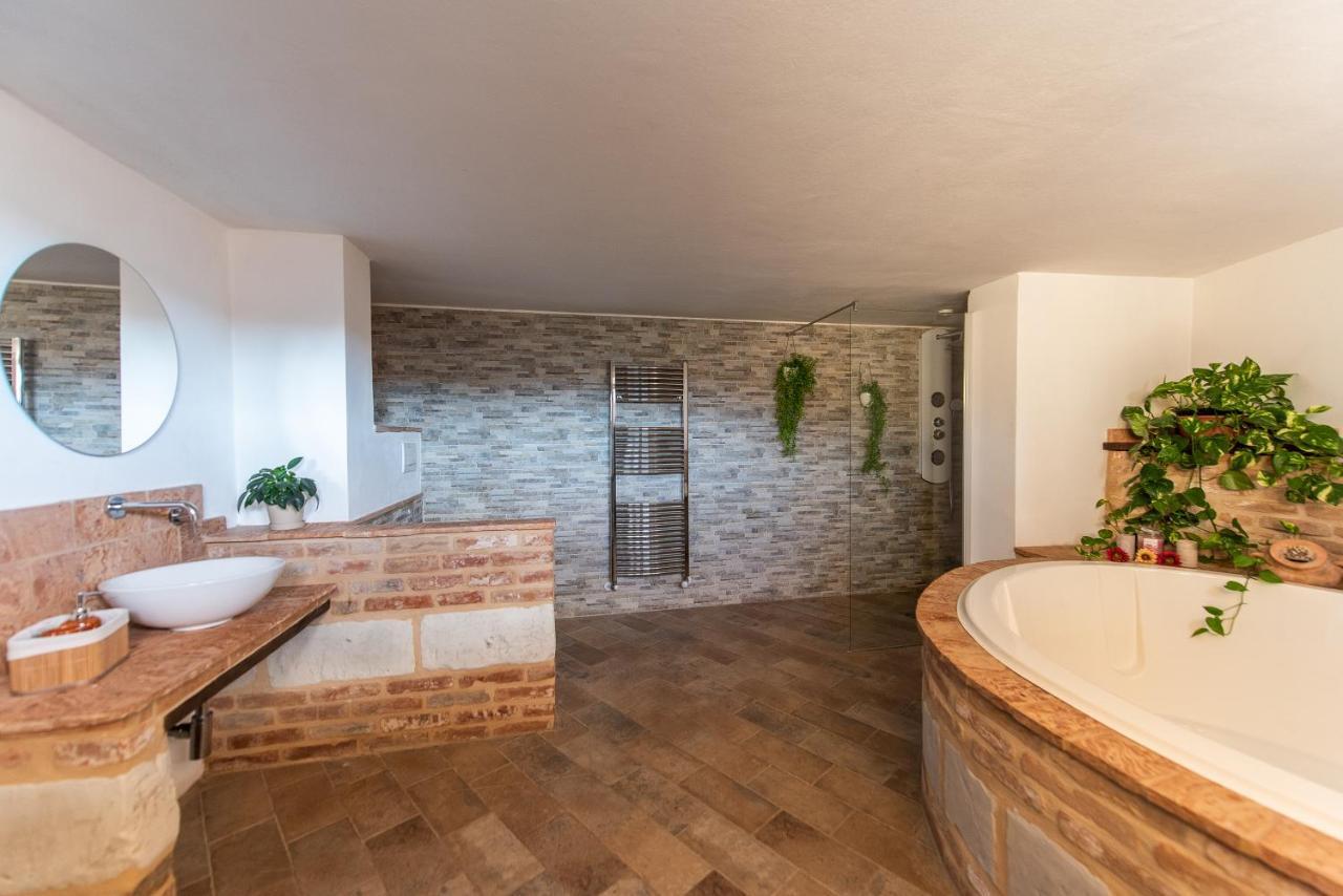 شقة Casa Del Nebbiolo Camino المظهر الخارجي الصورة